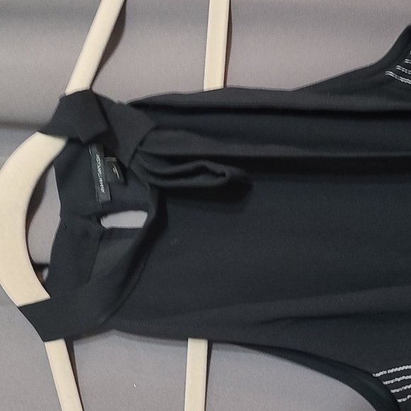 Ann Taylor Little Black Dress Sleeveless Bow at Shoulder White Stiching Sz 2 EUC - Picture 2 of 9